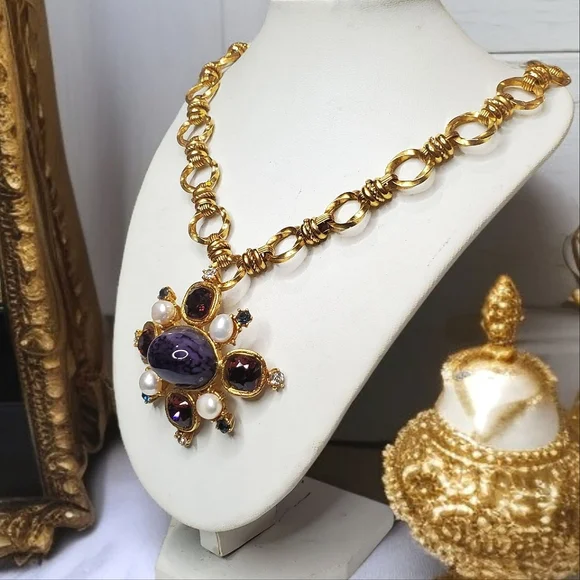 GERARD YOSCA Vintage Gold Byzantine Maltese Cross Glass Cabochon Necklace - Picture 2 of 5